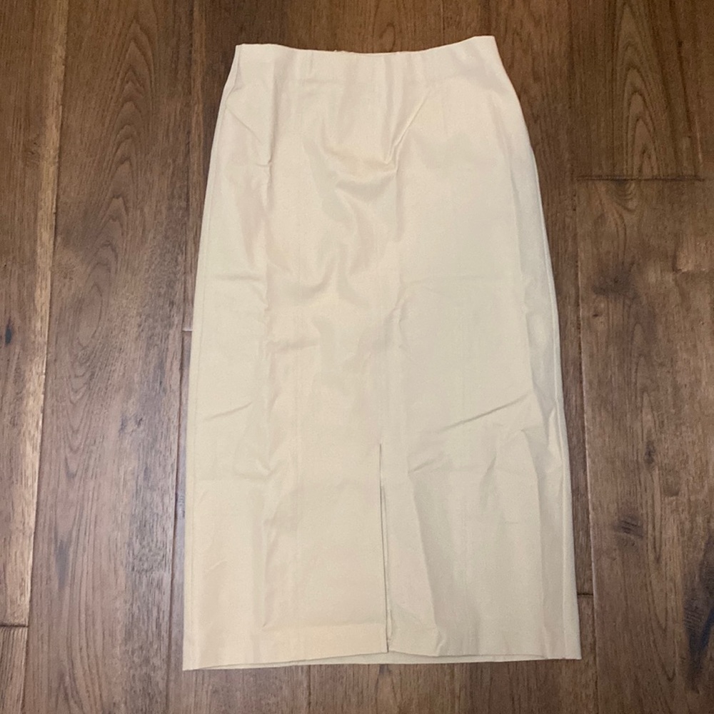 Alfani beige skirt with front slit. BNWT